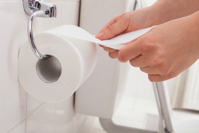 Zašto je toalet papir bele boje