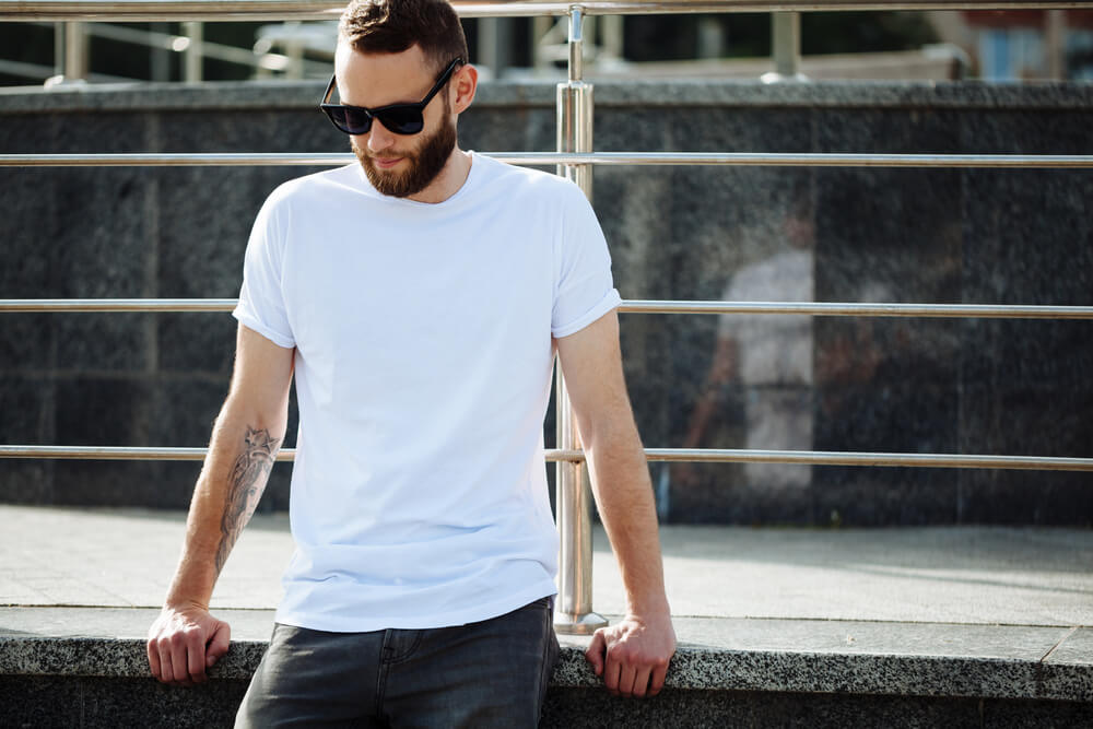 Zabavne marketinške činjenice – Majice su dizajnirane za muškarce koji ne znaju da prišiju dugme
