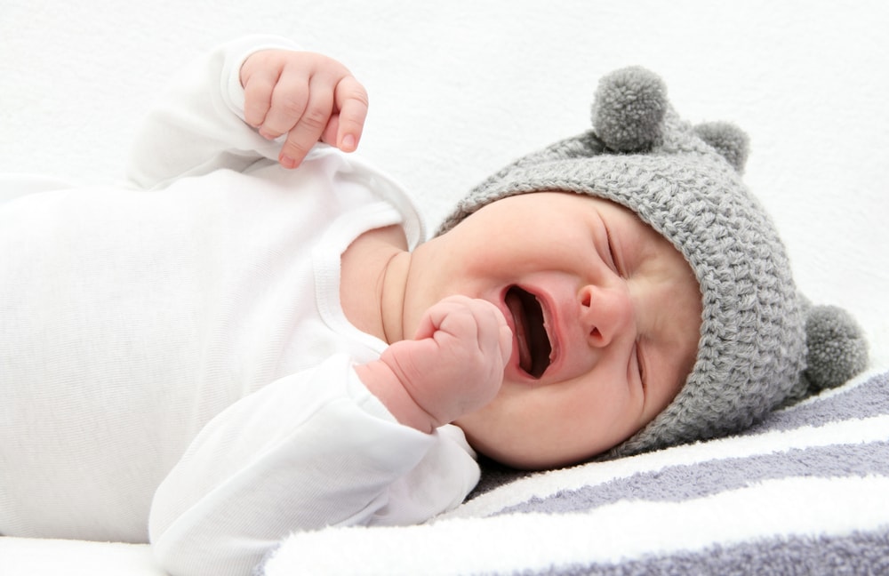Zašto novorođene bebe ne proizvode suze dok plaču