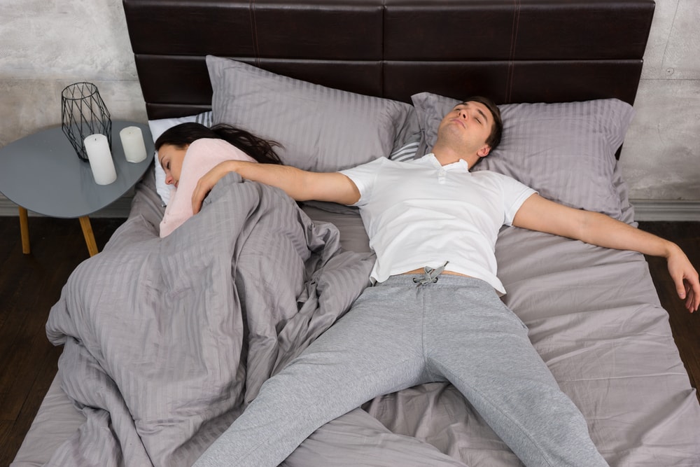 Sve više parova spava u odvojenim krevetima – evo zašto to uopšte nije loše