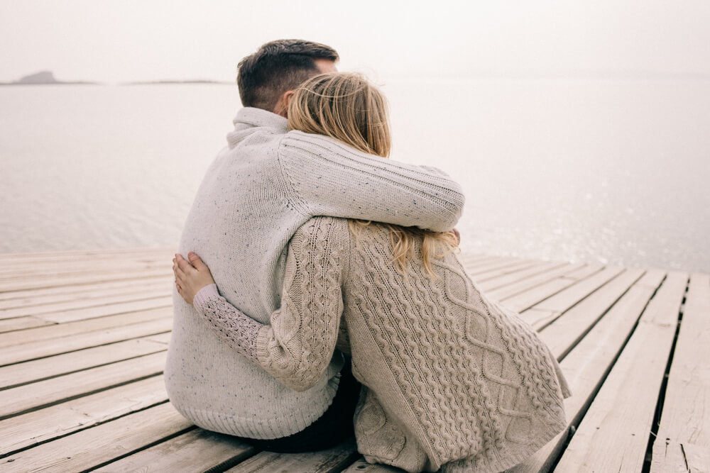 Mnogi od nas to vole – koliko bi trebalo da traje savršen zagrljaj?