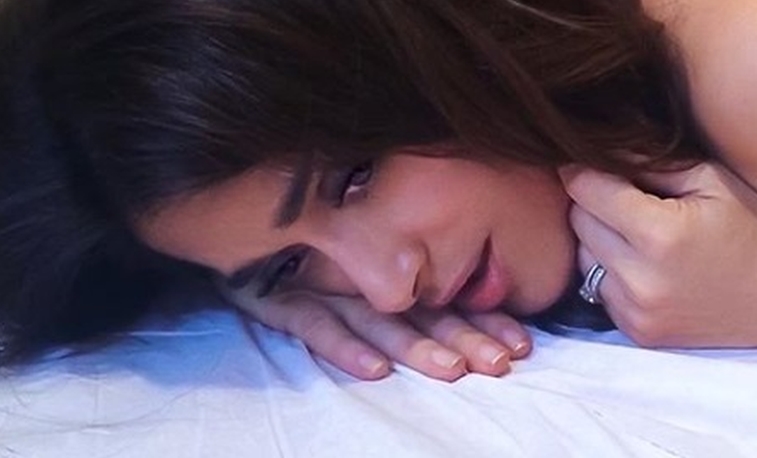 Salma Hajek gola zahvalila obožavateljima na 12 miliona praćenja na Instagramu