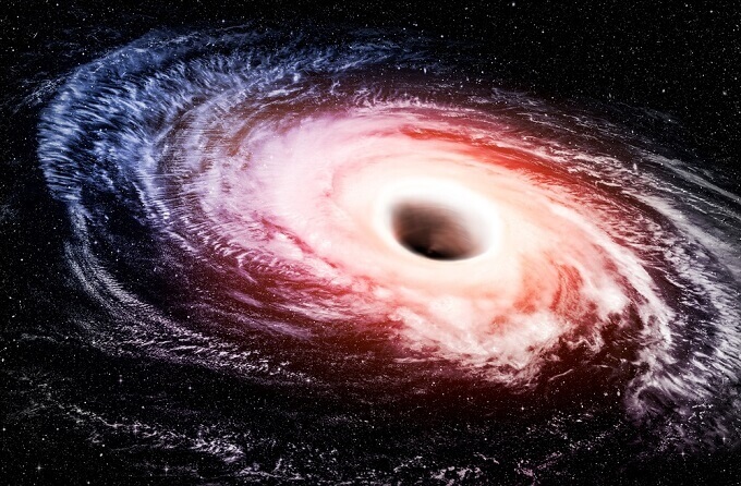 Šta bi vam se dogodilo kada biste upali u crnu rupu