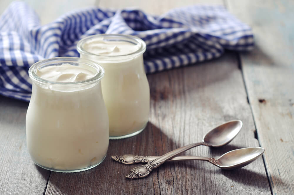 Napravite domaći grčki jogurt – donosimo vam 2 super recepta