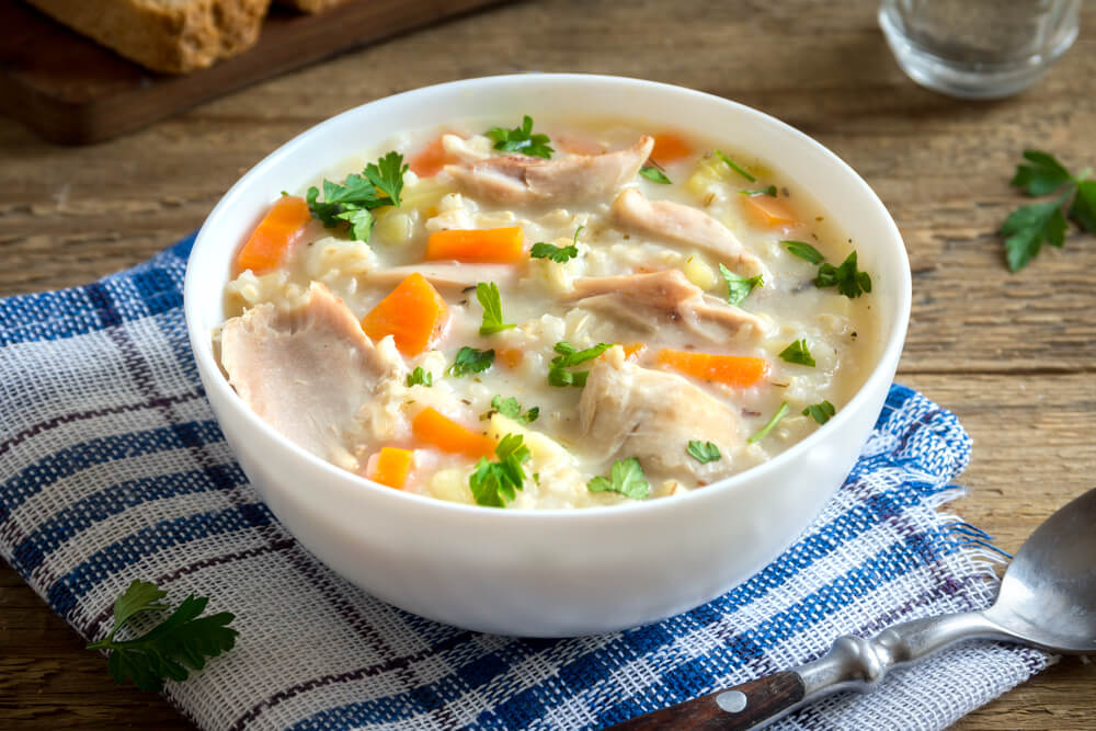 Recept dana: Pileća krem supa s nudlama