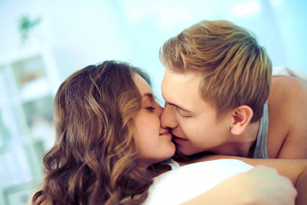 Tajne moći i prednosti poljubaca