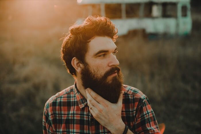 Da li ste se ikada zapitali zašto su ljudi jedina vrsta s bradom?