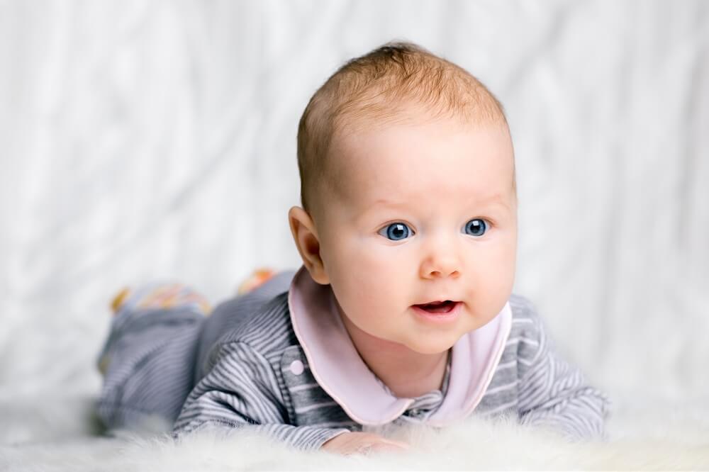 Ova imena za bebe su magnet za sreću – popularna su u Srbiji, i imaju moćno značenje