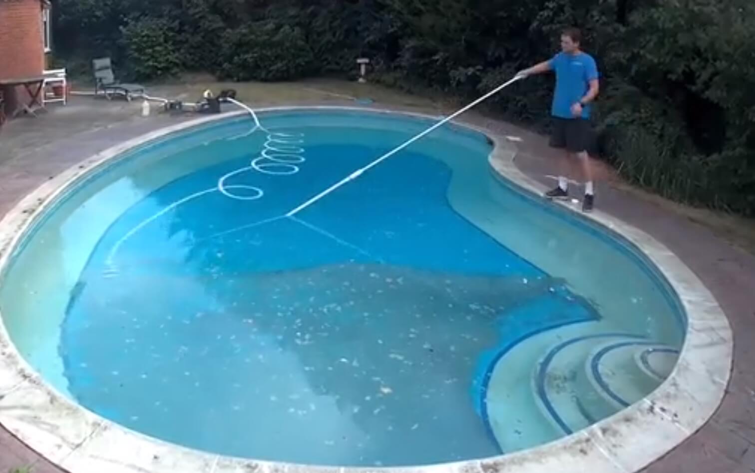 Milioni pregleda – evo kako je ovaj čistač bazena postao veoma popularan na društvenim mrežama