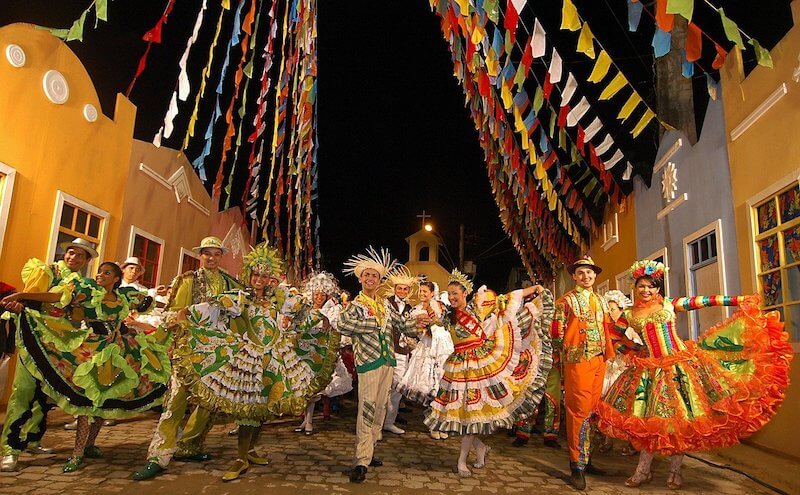 Raskošni kostimi i tradicionalna muzika – Ovo su 5 najspektakularnijih karnevala širom sveta