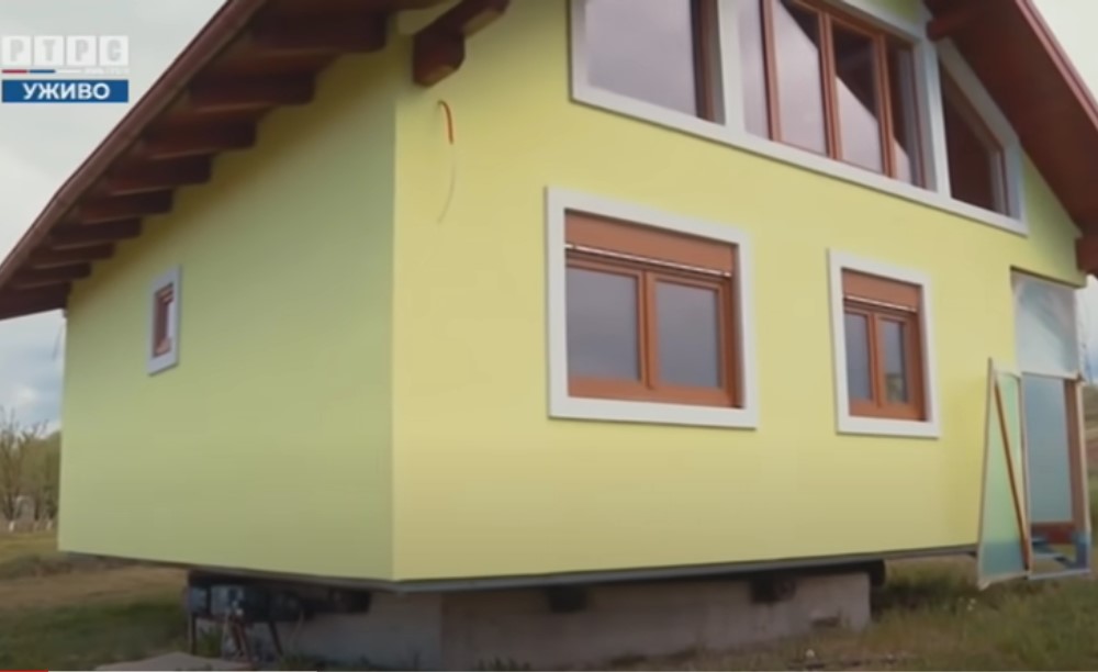 Čovek sagradio rotirajuću kuću da bi udovoljio svojoj ženi