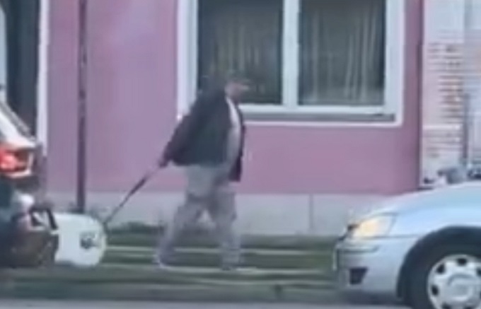 Hit scena u Novom Sadu: Čovek izašao da prošeta – belu tehniku?