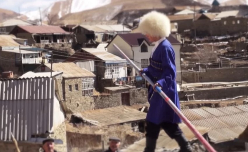 Hodanje po žici učinilo je ovo rusko selo svetski poznatim mestom