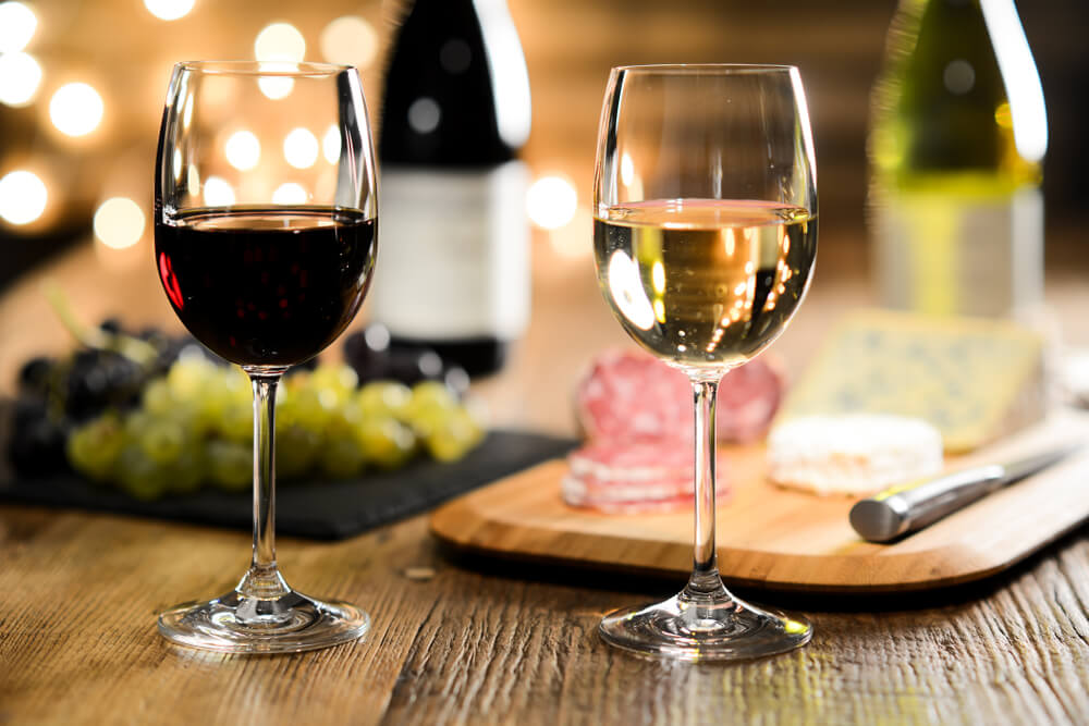 Belo ili crno – Evo šta vino koje preferirate govori o vama
