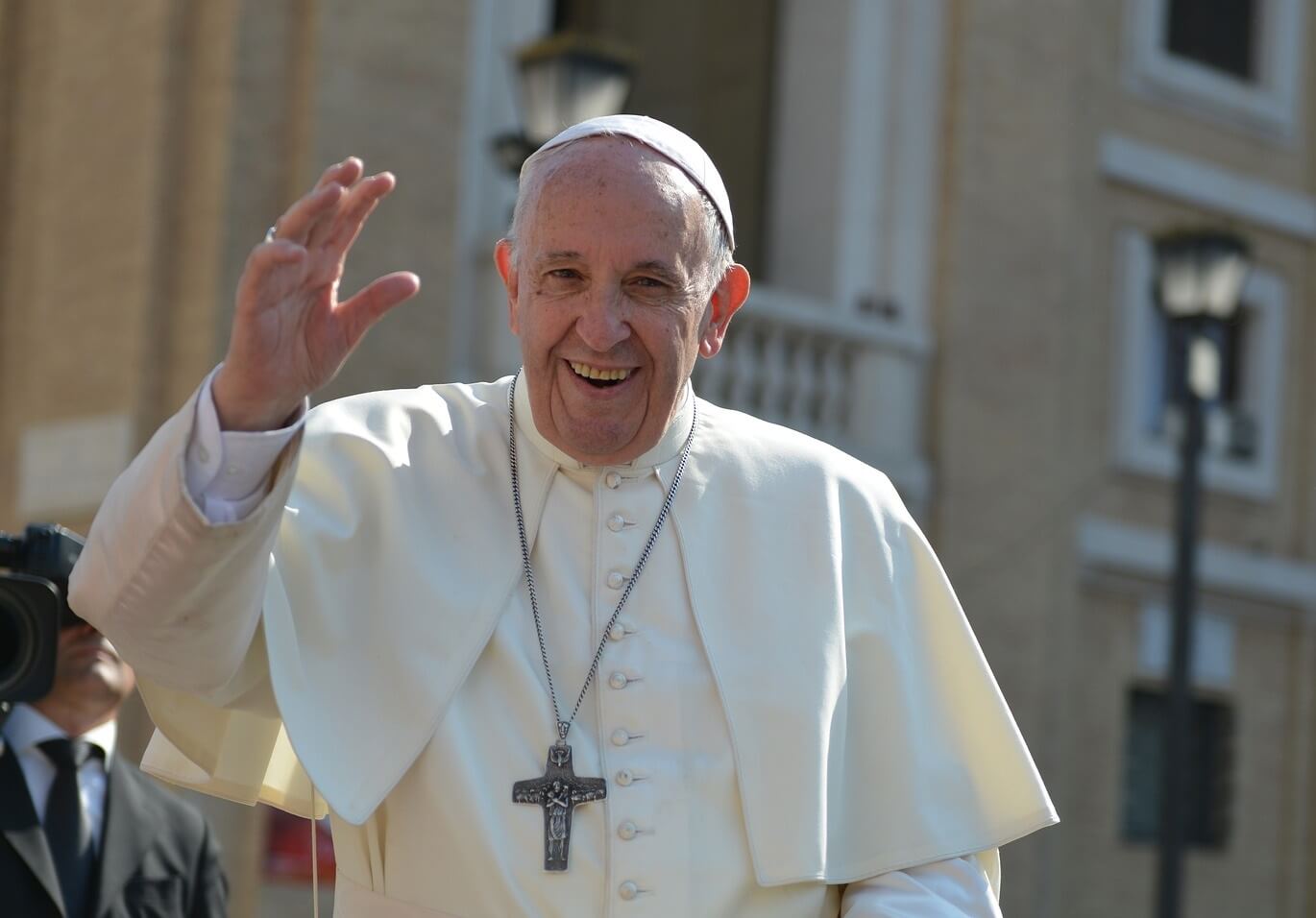3 reči su ključne – Papa Franja deli savete za uspešan brak