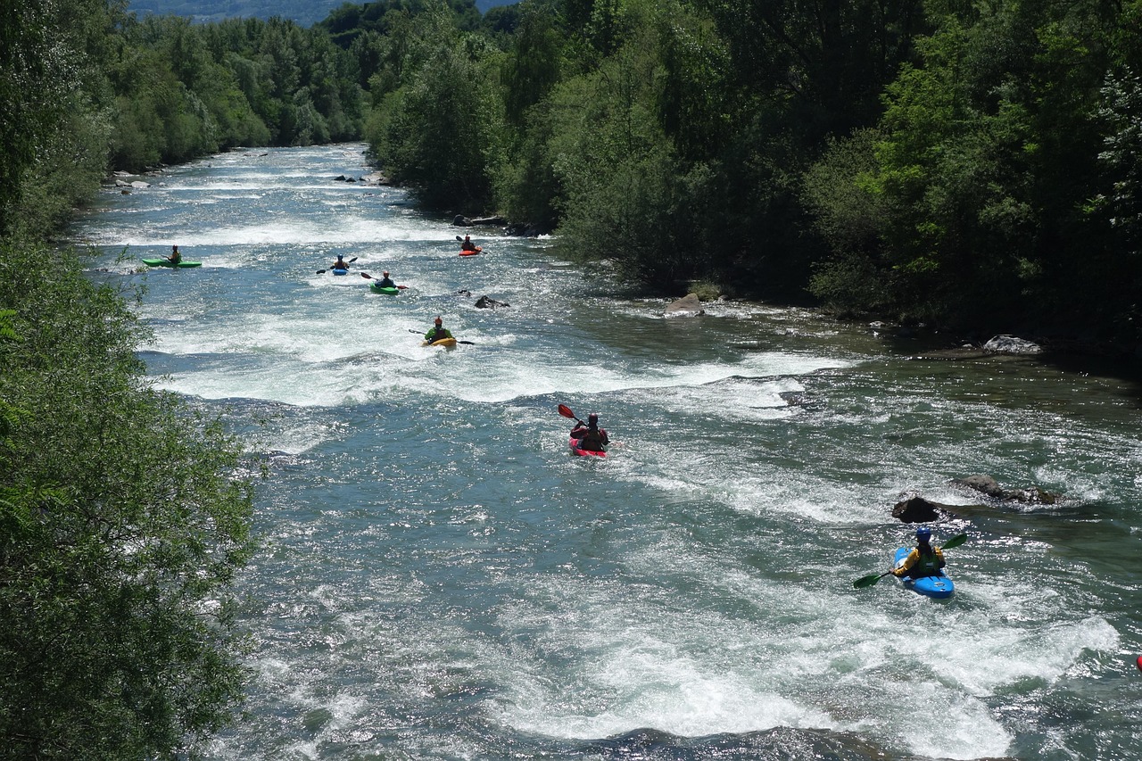 Zašto je rafting izlet sa decom savršena porodična aktivnost